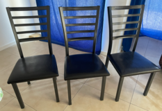 Metal Dining Room Chairs in Ramstein, Germany