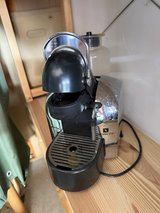 Jura Nespresso Coffee Maker with build in milk frother in Stuttgart, GE
