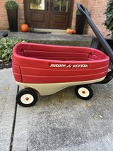 Wagon in Plainfield, Illinois