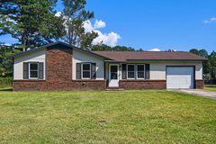 Gorgeous 3-Bed Home For Sale Near MCAS New River!  436 Kenwood Dr. in Camp Lejeune, North Carolina