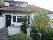 **Amazing Beautiful Single Family Home in Holzgerlingen** in Stuttgart, GE