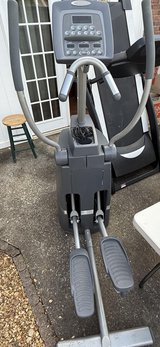 Body Solid E7 Elliptical Trainer in Fort Campbell, Kentucky