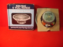 NEW RADIO SHACK FULL RANGE AND CORE TWEETER SPEAKERS (TWO OF EACH) in Bartlett, Illinois