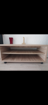 Couch table in Wiesbaden, GE