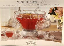Like New! 7qt Punch Bowl Set - 12 cups 11 hooks Ladle Bowl & Stand in Westmont, Illinois