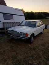 Mercedes Benz 200 Diesel. 1980 historie in Grafenwoehr, GE