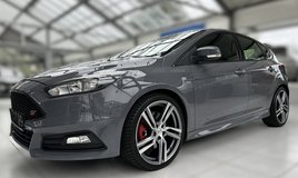 2015 FORD FOCUS ST in Ramstein, Germany
