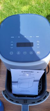 Cosori 4qt Smart Air Fryer in Aurora, Illinois