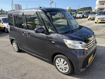 JCI 2027 APR 2014 Nissan Days Roox Yellow Plate Kei Car Test Drive Available Before Purchase in Okinawa, Japan