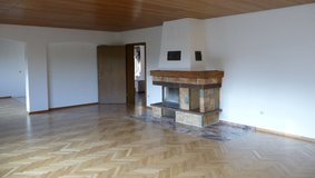 Pet-friendly, spacious, detached family house with big fenced yard in Ramstein, Germany