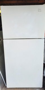 Whirlpool large size refiregerator freezer, Model: WRT541SZDW we deliver in Stuttgart, GE
