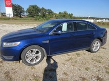 2014 FORD TAURUS 4CYL. AUTOMATIC TRANS(needs REPAIR) in Rolla, Missouri