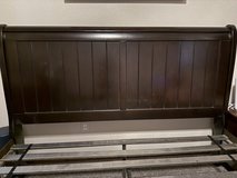 King Platform Frame w/Headboard & 2 Drawers in Alamogordo, New Mexico