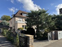 Sunny fully furnished apt close to all bases in Stuttgart, GE