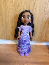 Disney Encanto Isabela Doll – Perfect Condition in Ramstein, Germany