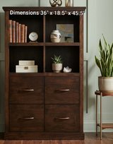 Bookcase in Stuttgart, GE