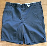 New! Men's Dickies Loose Fit gray Shorts - 54"W x 12.5" Inseam in Joliet, Illinois