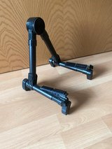 ROCKHEADS premium guitar stand in Ramstein, Germany