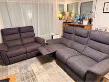 Comfortable Sofa Set with Electric Recliners – $680 in Stuttgart, GE