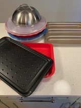 Kitchenware 5 Piece Bundle in Warner Robins, Georgia