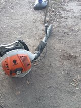Leaf blower in Leesville, Louisiana