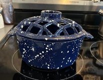 Cast Iron Stove Top Steamer Humidifier Potpourri in Fort Polk, Louisiana
