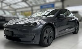 2021 Tesla Model 3 Long Range Dual Motor AWD in Ramstein, Germany