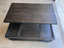 Lift Top Coffee Table in Bolingbrook, Illinois