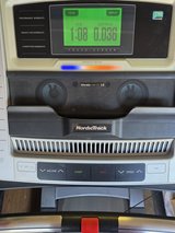 **TREADMILL NORDIC TRACK A2750 PRO** in Alamogordo, New Mexico