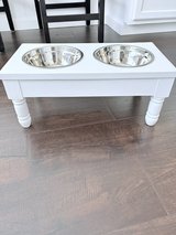 Raised Feeding Bowls in Perry, Georgia