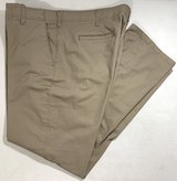 Like New! Men's 46"W x 34" Lee Extreme Motion Straight Leg Pants in Joliet, Illinois