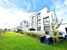 Wiesbaden Bierstadt 1br 1bath condo parking fitted kitchen 10min to Clay in Wiesbaden, GE
