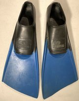 Tritan Swim Tech Snorkel / Swim Fins Adult / Youth Sz: 3-5 w/Carry Bag in Naperville, Illinois