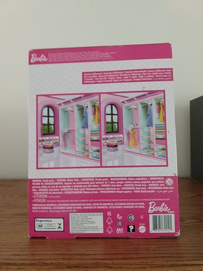 BARBIE DOLL in TEST
