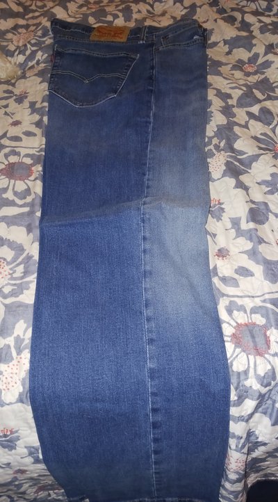 NEVER WORN! LEVIS 514 in 29 Palms