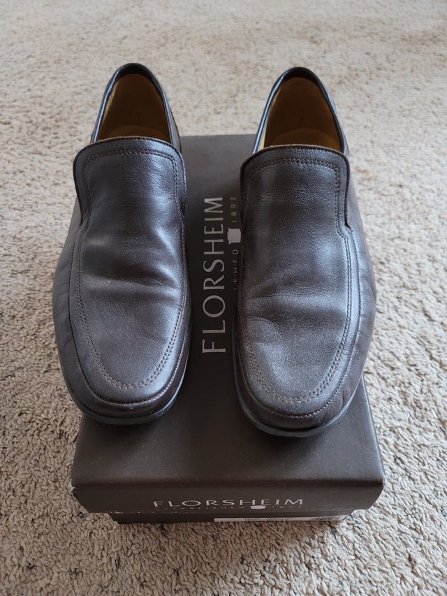 Men's Brown Shoes in Fairchild AFB