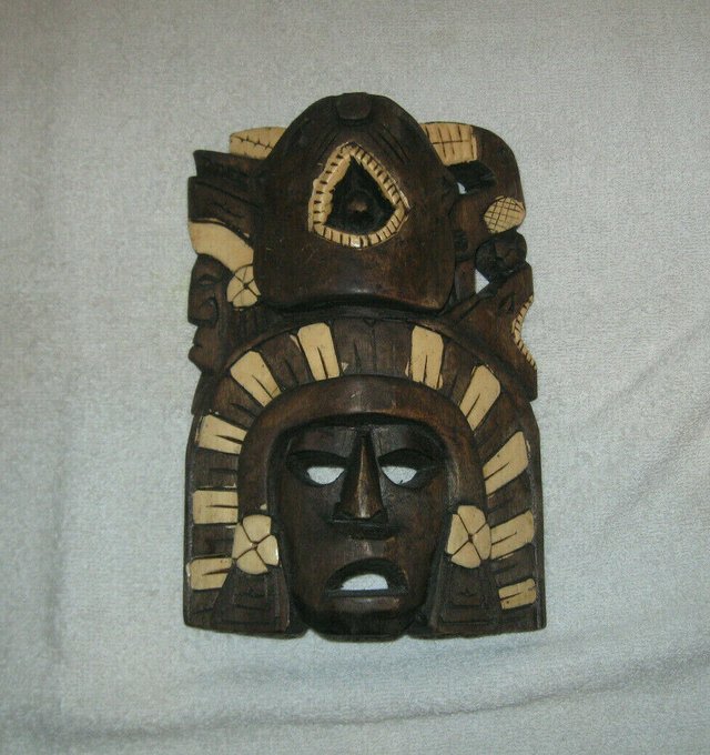 Vintage 7 3/4" Painted Wooden Handmade Mask Sculpture Wood Carving, Wall Decor Art in Camp Lejeune