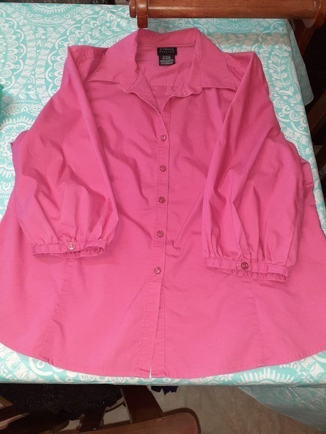 Womens shirts. XL. LOT 20 Clothing Women for sale on Holloman bookoo!