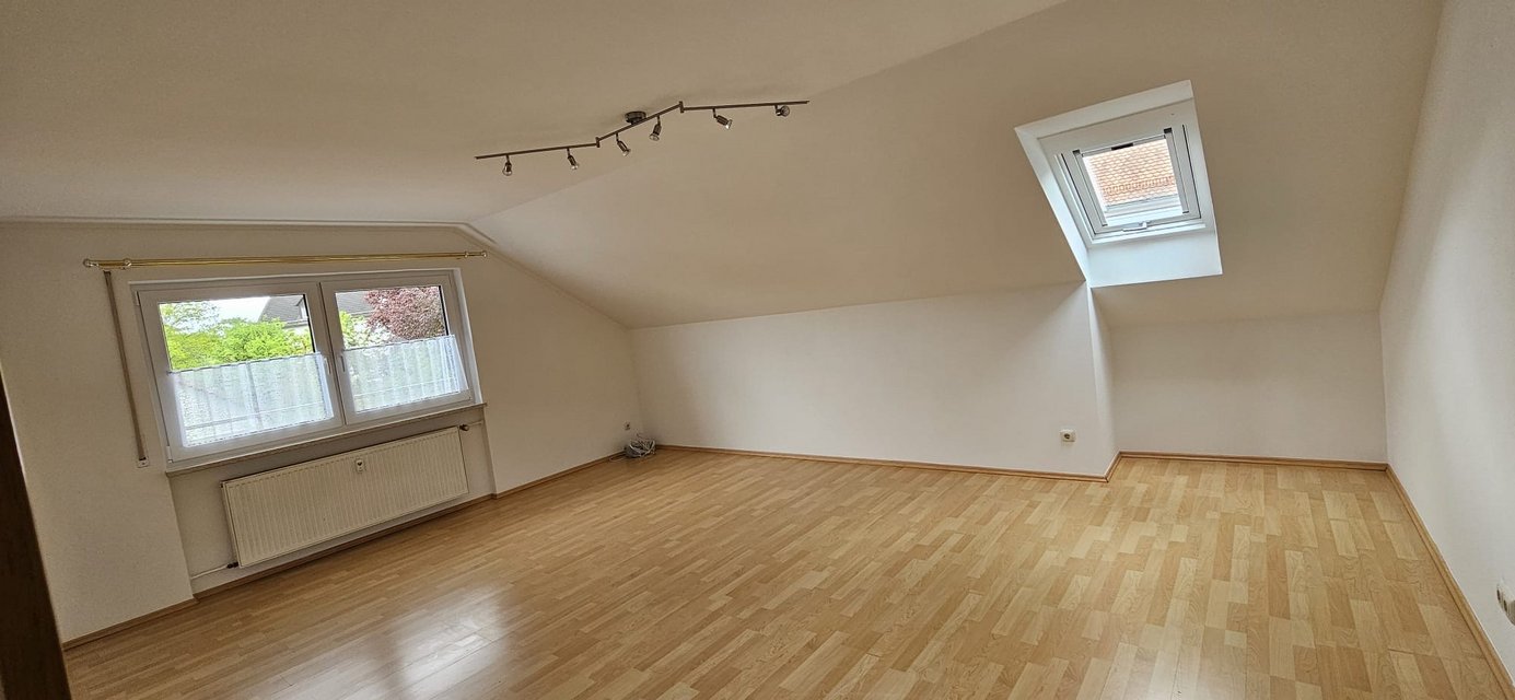 RENTAL 3 bed apartment in 92655 Grafenwoehr Rental by agent for