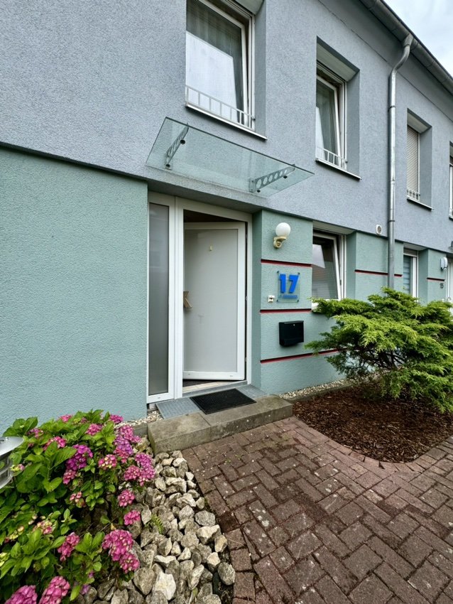 LONG TERM house in Kaiserslautern Housing & Real Estate for sale on Ramstein bookoo!