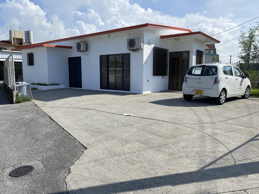 SINGLE HOUSE In YOMITAN Rental by owner for sale on Okinawa bookoo!