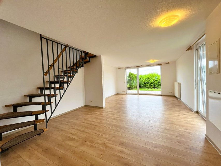 4 Brd. House to rent Rental by owner for sale on Ramstein bookoo!