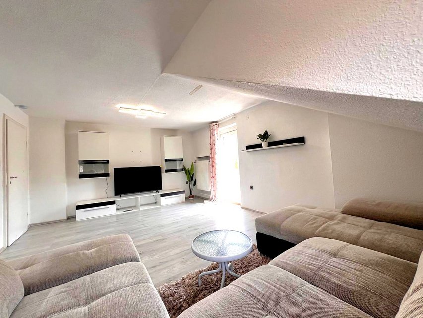 Furnished Apartment in KaiserslauternEinsiedlerhof Rental by owner for sale on Ramstein bookoo!