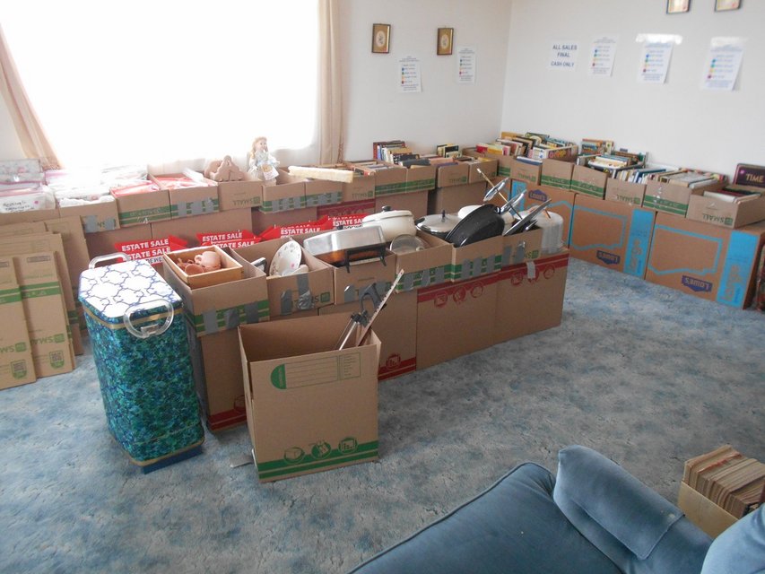 MORE ESTATE SALE ITEMS Everything Else for sale on Holloman bookoo!