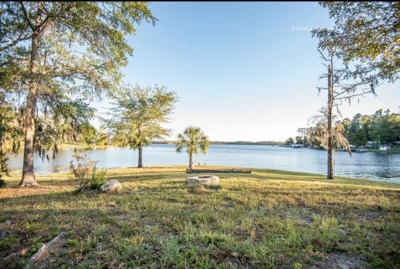 LAKEHOUSE—RENT/Airbnb Rental by owner for sale on Polk bookoo!