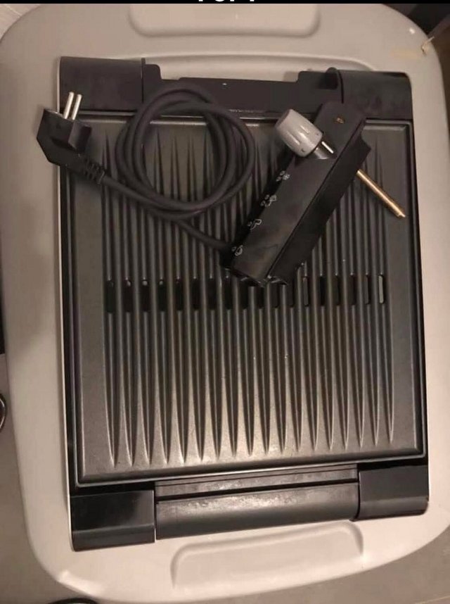 220V Electrical grill in Ramstein